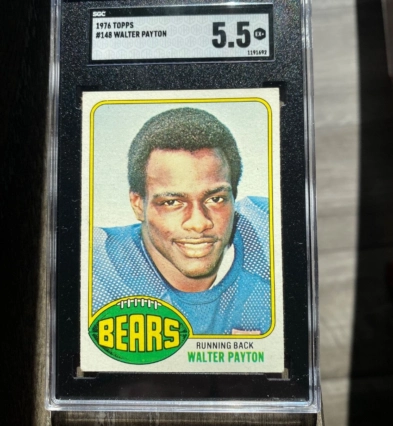 1976 Topps Football - Walter Payton #148 (RC); Professionally Graded 5.5 by SGC