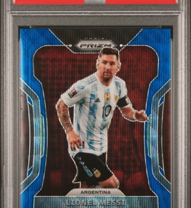 2022 Panini Prizm World Cup Argentina Lionel Messi Blue Wave /199 PSA9