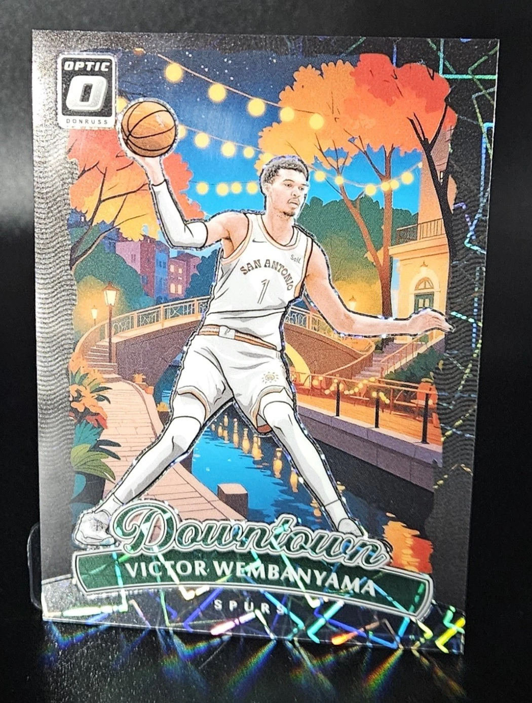 2024 Optic Victor Wembanyama Downtown Case Hit Fire