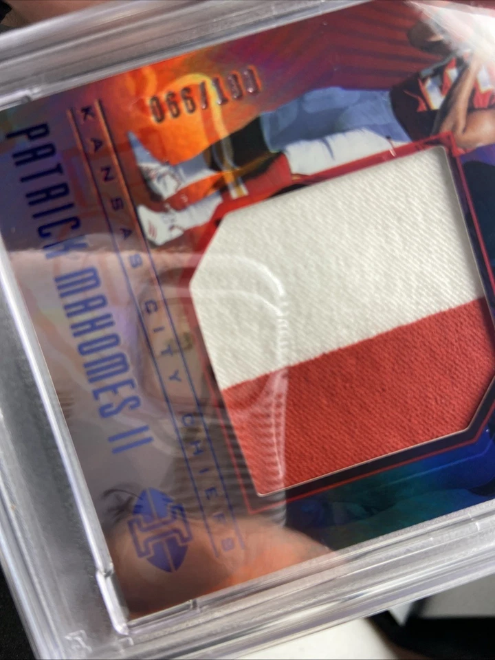 Patrick Mahomes 2017 Panini Illusions First Impressions BLUE PSA 8 RC Patch /100 - Image 3