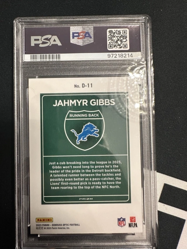 2023 Panini Donruss Optic Football Downtown D-11 Jahmyr Gibbs (RC) PSA 10 GEM MT - Image 2