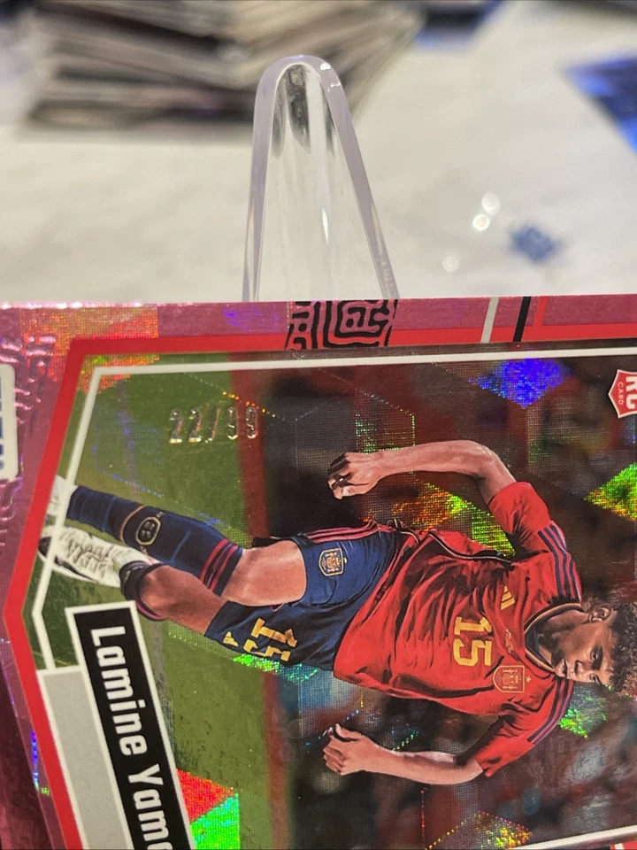 2023-24 Panini Donruss Soccer FIFA Lamine Yamal #54 RC Rookie Pink Cubic SSP /99 - Image 3