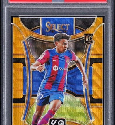 23-24 Panini Select La Liga - Mezzanine Gold Wave Prizm #136 Lamine Yamal 7/10