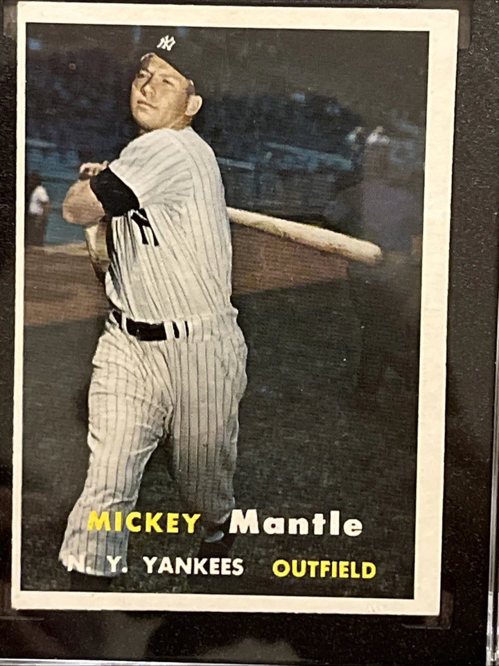 MICKEY MANTLE1957 Topps Baseball #95 HOF SGC 1 Vintage Yankees - Image 4